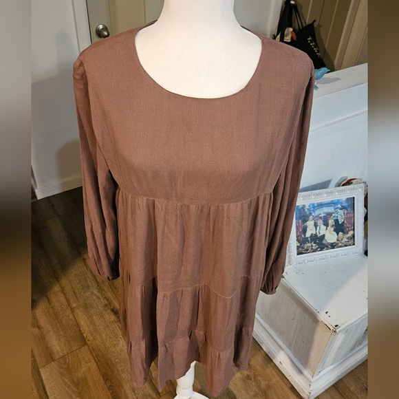 NWT'S - SOLUTION - Cocoa Brown Knee Length Dress - Size Large - Picture 2 of 6